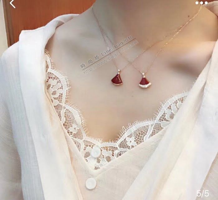 Bvlgari飾品 寶格麗端定制火爆專櫃紅玉髓裙子項鏈  zgbq3330